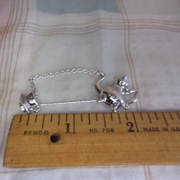 Avon Colonial Teapot Stick Pin 1982 - Picture 6 of 10